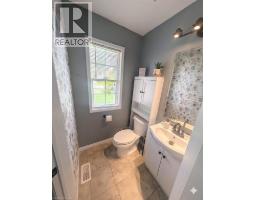 37 HILLTOP Drive - 14