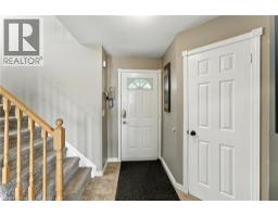 37 HILLTOP Drive - 5