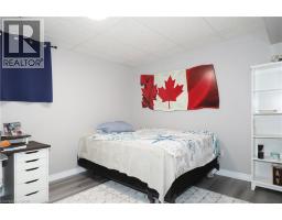 70 QUEEN CHARLOTTE Crescent - 43