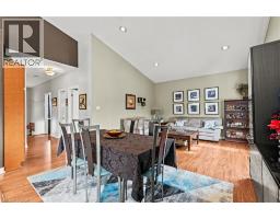 7852 CHARNWOOD Avenue - 16