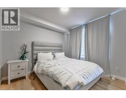 410 NORTHFIELD Drive UnitNo. B11 - 17