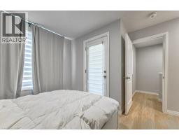 410 NORTHFIELD Drive UnitNo. B11 - 18