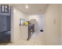 10 MARSHALL Street - 23