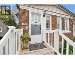 237 S BORDEN Avenue S - 4