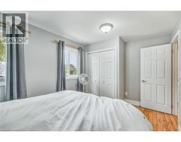 8 BEACH Road - 24