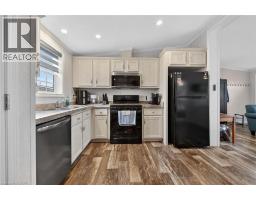 19 SILVER ASPEN Drive - 17