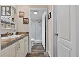19 SILVER ASPEN Drive - 26