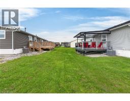 19 SILVER ASPEN Drive - 33