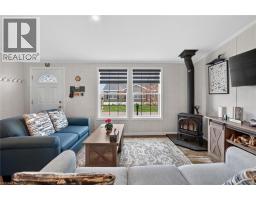 19 SILVER ASPEN Drive - 5