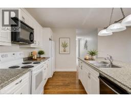 139 JOHN Street - 14