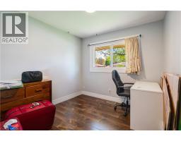 100 LAURIS Avenue - 12