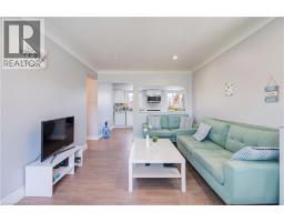 100 LAURIS Avenue - 3