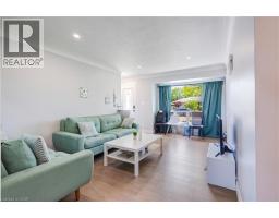 100 LAURIS Avenue - 7