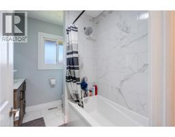 100 LAURIS Avenue - 9