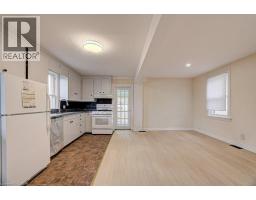 59 FOURTH Avenue - 10