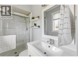 25 GREENOCK Drive - 12