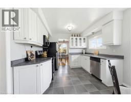 26 RIVERCREST Road - 10