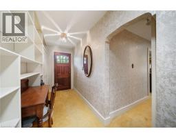 133 MCCALL Crescent - 12