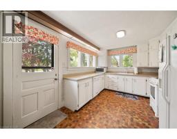 133 MCCALL Crescent - 20