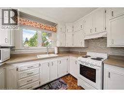 133 MCCALL Crescent - 21