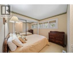 133 MCCALL Crescent - 37