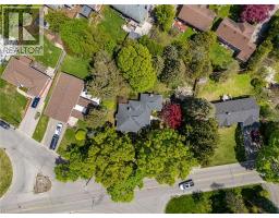 133 MCCALL Crescent - 5
