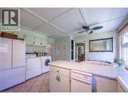 220 QUEEN Street - 21