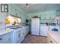 220 QUEEN Street - 22