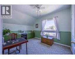 220 QUEEN Street - 33
