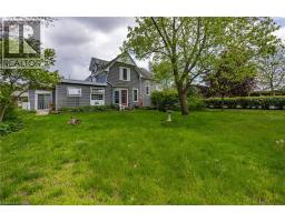 220 QUEEN Street - 8