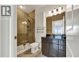 539 BELMONT Avenue W UnitNo. 1101 - 9
