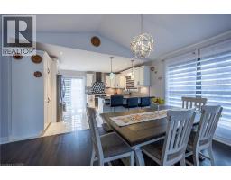 324 COURTLAND Street - 9