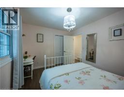 70 BERKLEY Crescent - 20