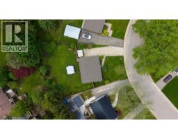 81 NORTH PARK Crescent - 23