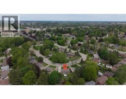 81 NORTH PARK Crescent - 24