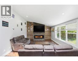 371 BRANTWOOD PARK Road - 13
