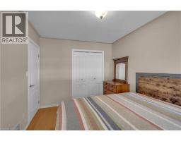 66 HANLON Place - 18