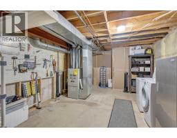 66 HANLON Place - 24