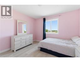 141 COULING Crescent - 21