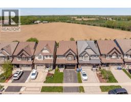 141 COULING Crescent - 36