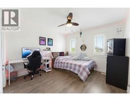 148 BIRKINSHAW Road - 22