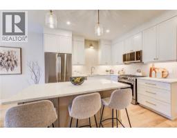 124 SOUTH PARKWOOD Boulevard - 12