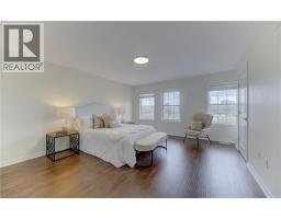 36 PRINCE ALBERT Boulevard - 11