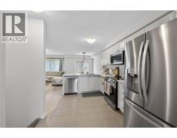 61 PRESTWICK Street - 9