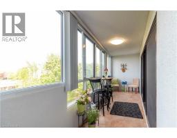 250 GLENRIDGE Drive UnitNo. 401 - 12