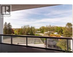250 GLENRIDGE Drive UnitNo. 401 - 14