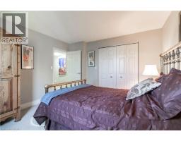 250 GLENRIDGE Drive UnitNo. 401 - 26