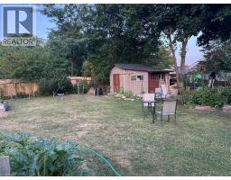 11 JAMES Avenue - 13