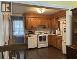11 JAMES Avenue - 3