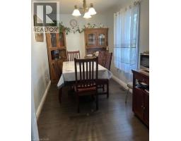 11 JAMES Avenue - 5